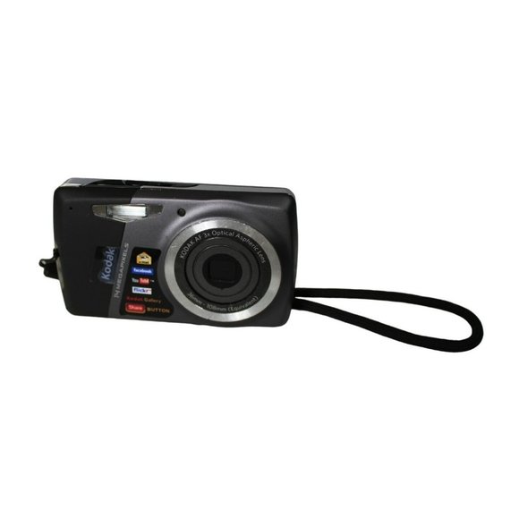 Kodak 14 Megapixels Pocket Size Camera w/AF - Picture 1 of 7